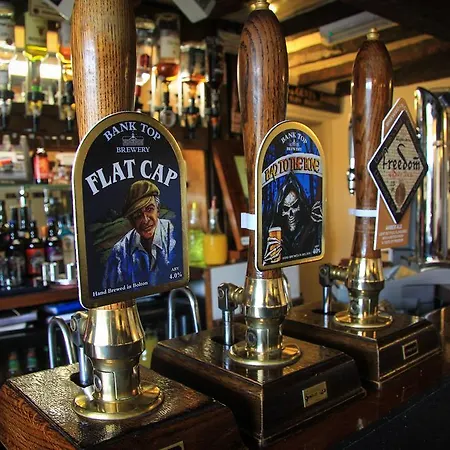 The Red Lion Lowick Green