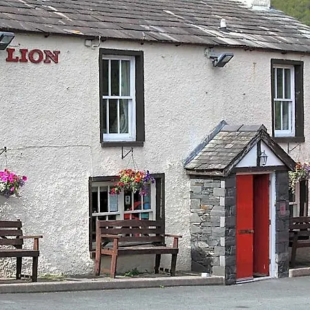 The Red Lion ロウィック・グリーン