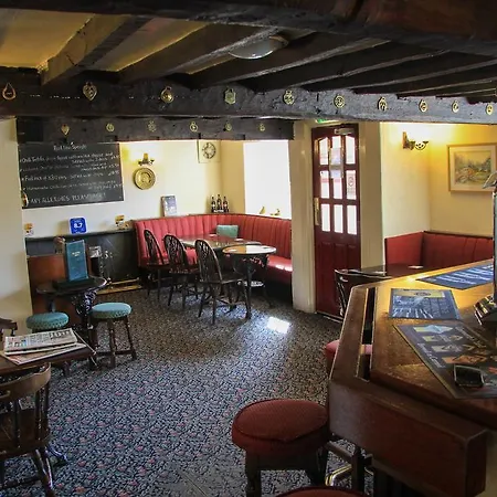 The Red Lion 여관 로윅그린